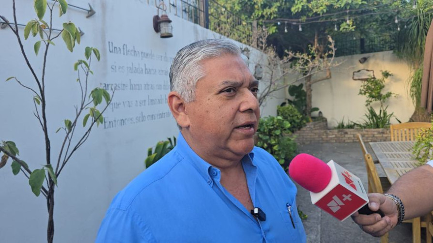 No hay cierre de negocios, todos pagan sus impuestos y cumplen en Matamoros: UCEN